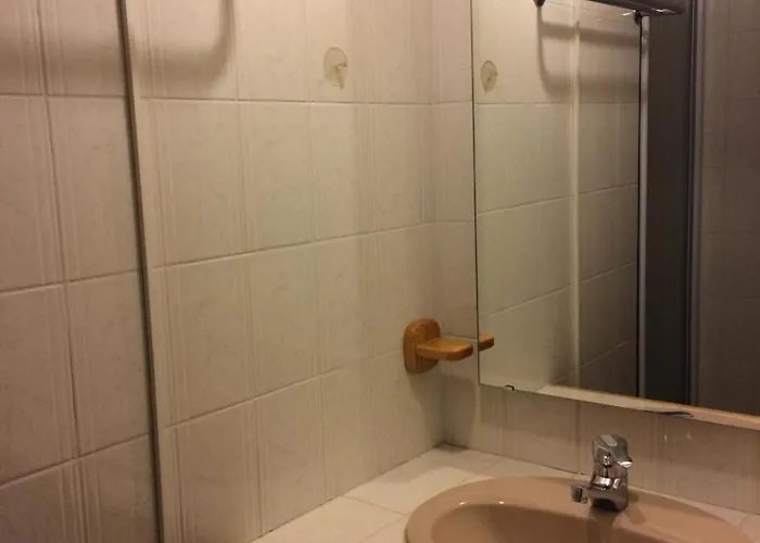 Alpehytte Les Flocons Du Soleil - Chalet/6pers Floc E2- Peyresourde Mae-3474 Germ